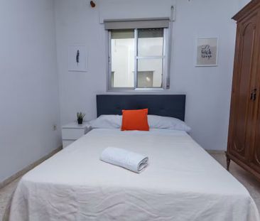 Calle Ferrocarril del Puerto, Málaga, Andalusia 29002 - Foto 3