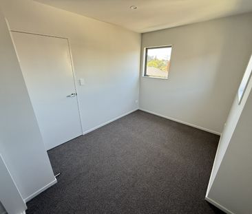 9 Te Ara Wai, Mangere East - Photo 3