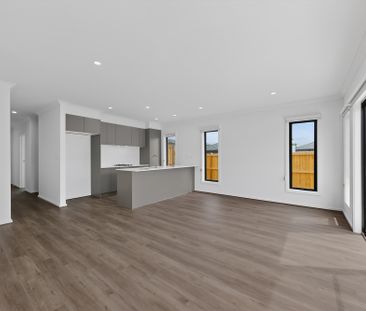 34 Jandakot, Point Cook VIC 3030 - House For Rent | Domain - Photo 5