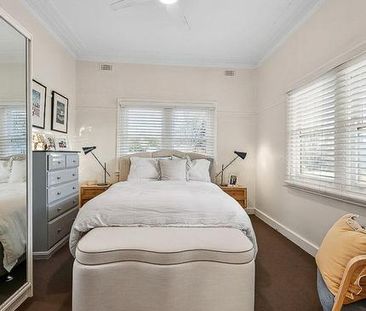 15 Archer Street - Photo 3