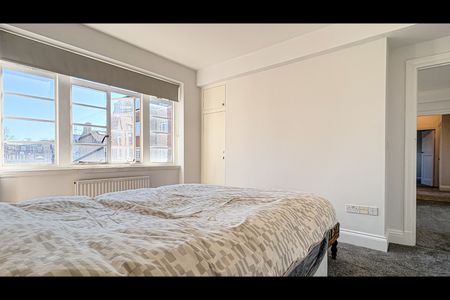 2 Bed Flat, Pembroke Road, W8 - Photo 4