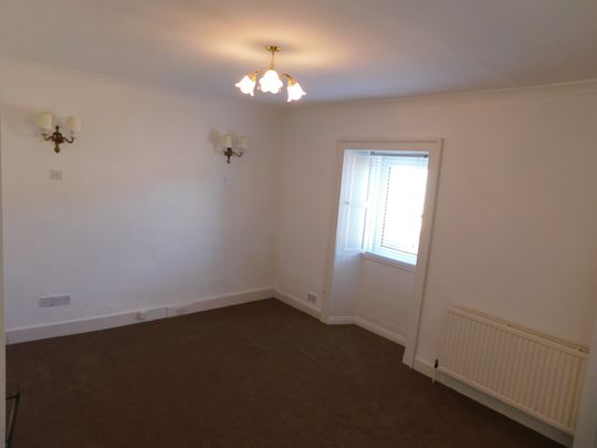 Redcraig Road, East Calder, EH53 0JW - Photo 1