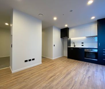 1 Bedroom on Vincent Street - Photo 6