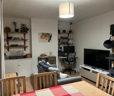 Room in a Shared Flat, Neasden Lane, NW10 - Photo 3