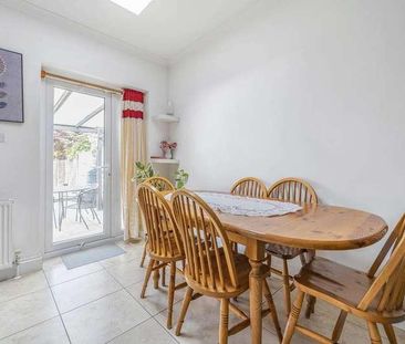 Hall Road, Isleworth, TW7 - Photo 5