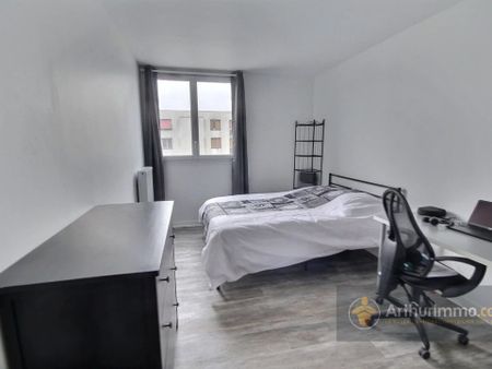 Location Appartement 4 pièces 75 m2 à Créteil - Photo 5