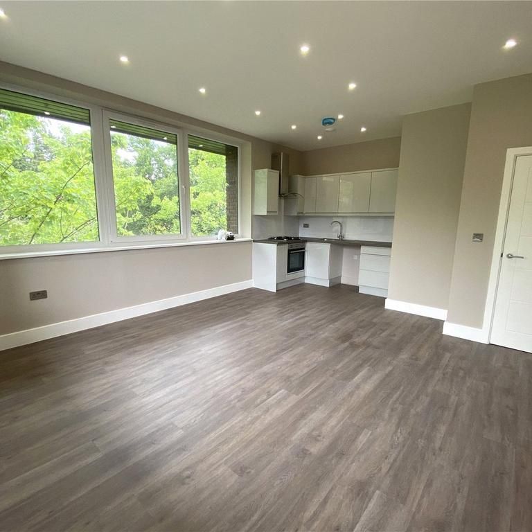 1 bedroom flat to rent - Photo 1