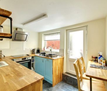 1 bedroom terraced house to rent - Photo 5