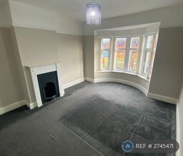 3 bedroom semi-detached house to rent - Photo 6