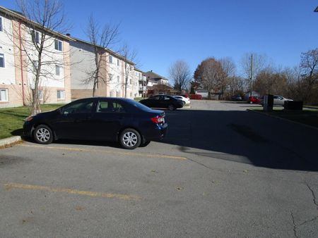 206-232 boul. de La Vérendrye Est - Photo 3