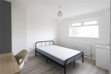 6 bedroom semi-detached house to rent - Photo 4