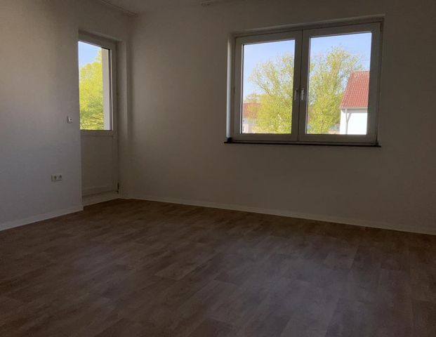 Neues Jahr, Neues Heim!! 3-Zimmer-Wohnung in Weddinghofen zum Jahresbeginn zu beziehen!! - Photo 1