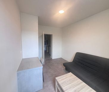 Location Appartement 1 pièce 42m² LE HAVRE 76600 - Photo 6