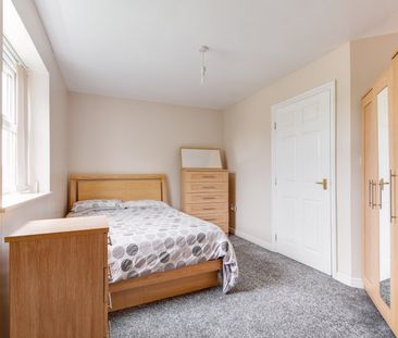 2 bed ground floor flat to rent in St. Francis Drive, Birmingham, B30 - Photo 4