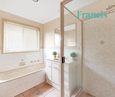 6 Tange Place, Nicholls ACT 2913 - House For Rent | Domain - Photo 5