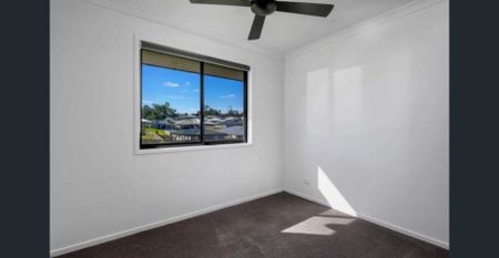 Modern Family Home with Spacious Yard and Shed – Pets Welcome! 📍 24 Pandanus Street, Gympie QLD - Photo 5