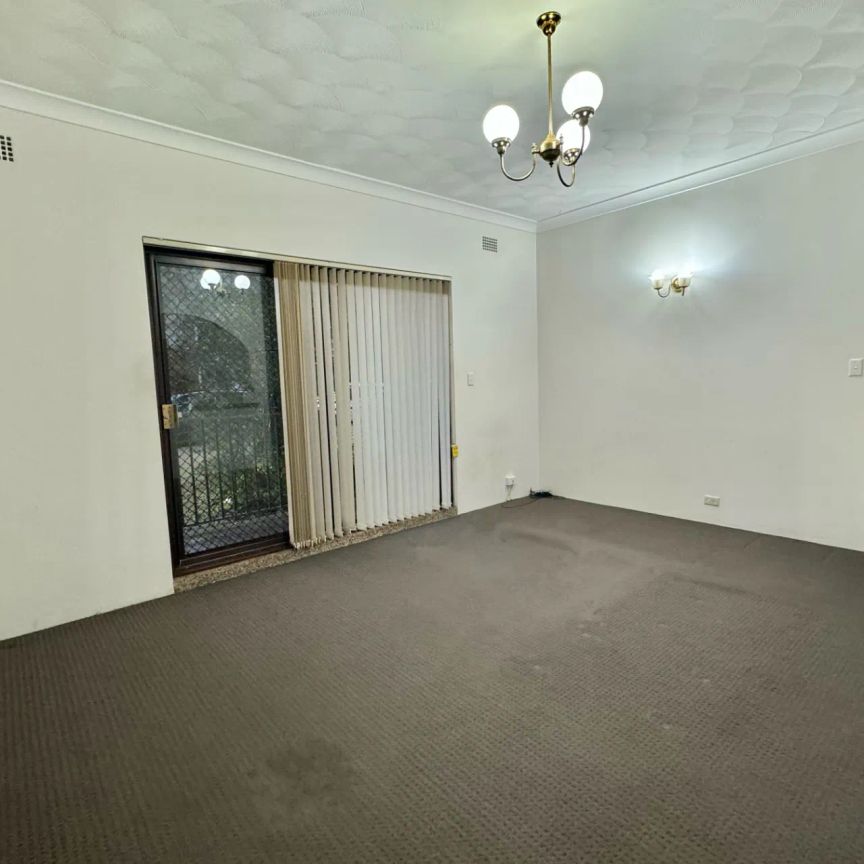 Ground Floor Unit in Prime Location – Close to Transport, Shops & Cafes! - Photo 1