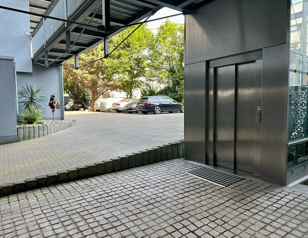 Außergewöhnliche 2-3 ZKB-Wohnung - Innenstadt -Stellplatz - Aufzug - Treppenlift - Sofort frei - Photo 1