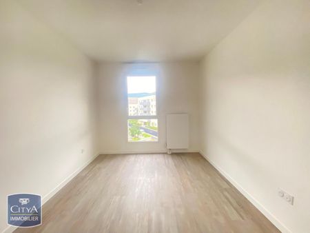 Location Appartement 2 pièces 39m² CLERMONT FERRAND 63000 - Photo 2