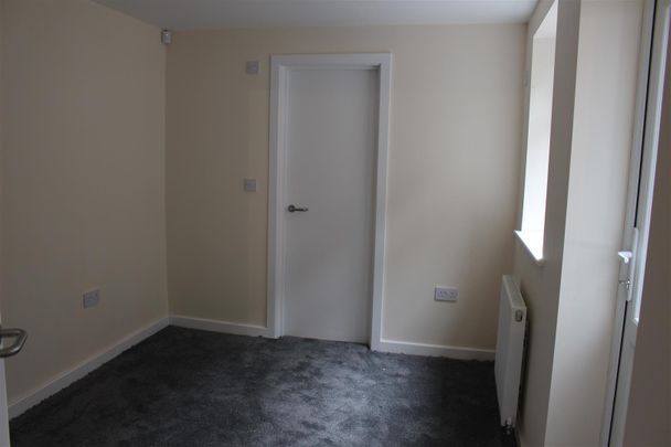 1 Bedroom Flat for Rent - Photo 1