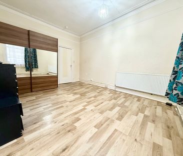 Studio Flat, Catford Broadway, SE6 - Photo 2