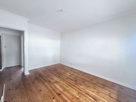 “Welcome Home.” - Photo 2