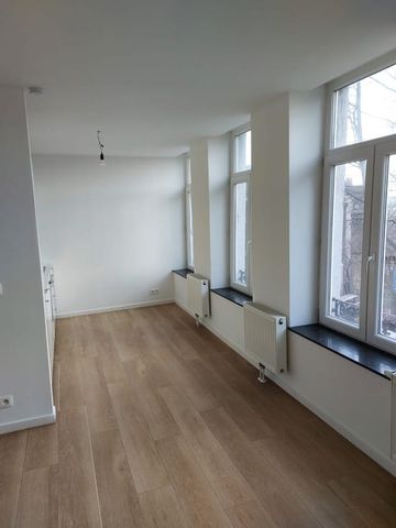 Appartement te huur - Photo 2
