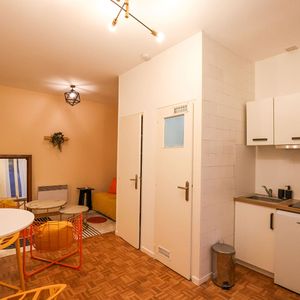 Location Appartement 1 pièce 20m² - Photo 2