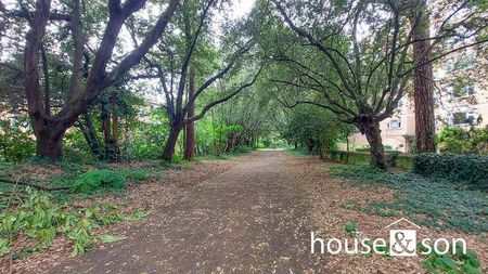 Woodland Grange, Dean Park Road, Bournemouth, BH1 - Photo 4