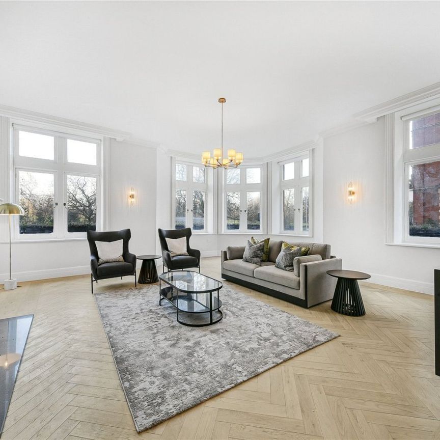 Kensington Road, London, W8 - Photo 1