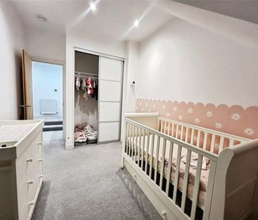 4 bedroom terraced house to rent - Photo 3