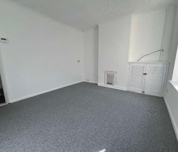 (s) Cauldwell Hall Road , Ipswich, IP4 - Photo 6