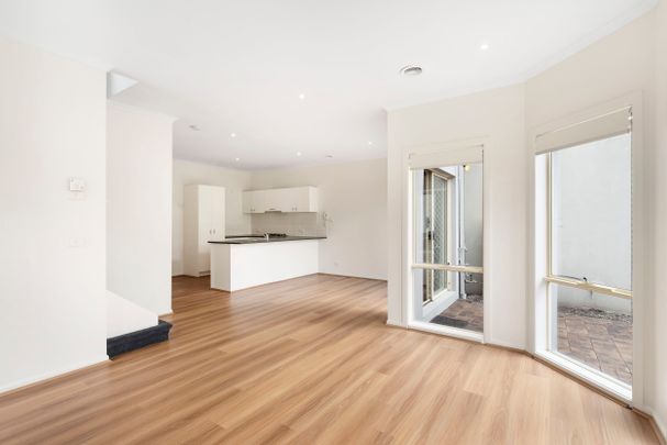8/46 Westgarth Street, Northcote VIC 3070 - Townhouse For Rent | Domain - Photo 1