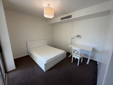 Fully Furnished Apartment in a Convenient Mascot Location - Photo 2