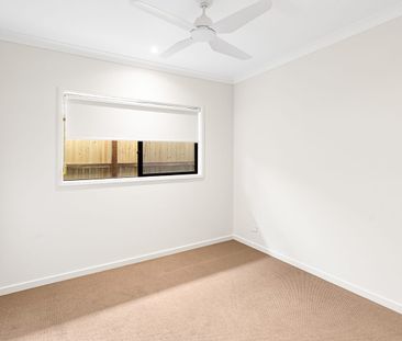 Bright, Modern Living with a Covered Alfresco in Flagstone - Photo 5