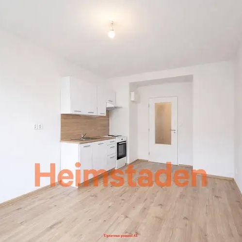 Pronájem bytu 1+kk 20 m - Photo 1