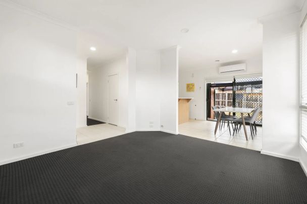 SPACIOUS 3-BEDROOM HOME IN THE HEART OF WERRIBEE - Photo 1