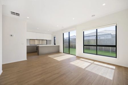 Brand New Family Home in Prime Manor Lakes Location! - Photo 5