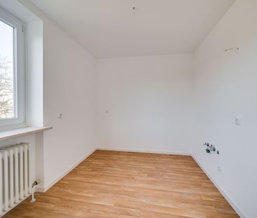 Helle 3- Zimmer Wohnung mit zwei Loggias im Univiertel zu vermieten - Foto 1