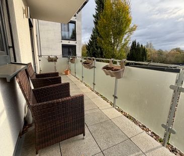 Luxeriöse 4-Zimmer-Stadtwohnung mit Aufzug, Einbauküche, 2 Balkone ... - Foto 1