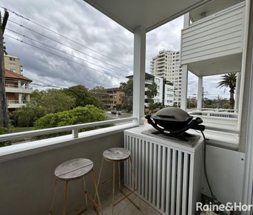 Modern Unit In The Heart Of Cronulla - Photo 6