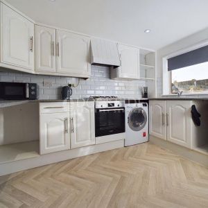 1 bedroom property to rent - Photo 2