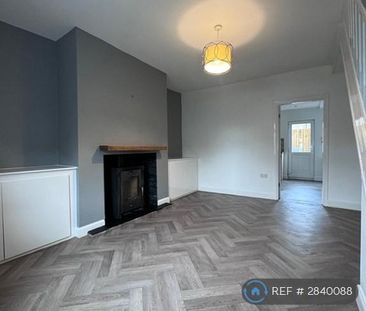 4 bedroom terraced house to rent - Photo 2