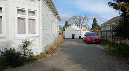 540 Pioneer Highway - Photo 3