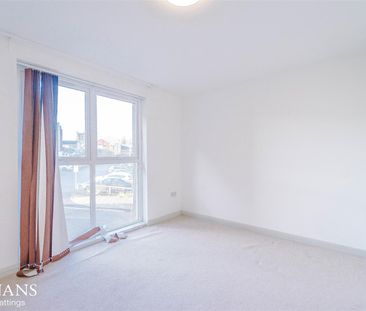 Drake Street, Rochdale - Photo 2