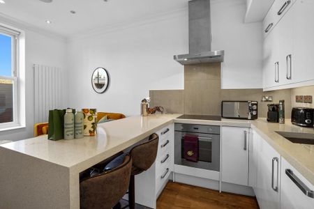 2 bedroom flat to rent - Photo 4