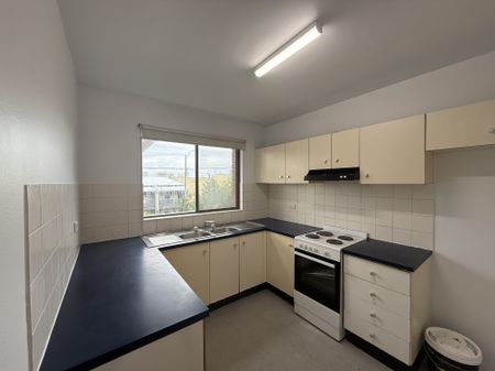 3/199 Darby Street COOKS HILL NSW 2300 - Photo 3