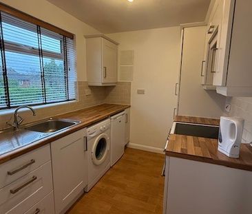 Warren Road, Guildford, Surrey, GU1 - Photo 4