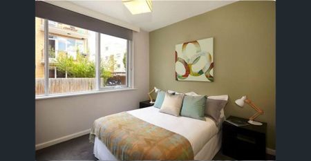 Perfectly Located - Ground Level - Photo 3