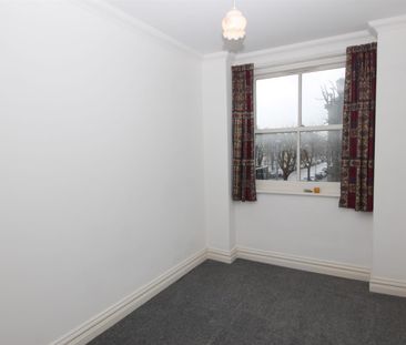 Eaton Gardens, Hove - Photo 4